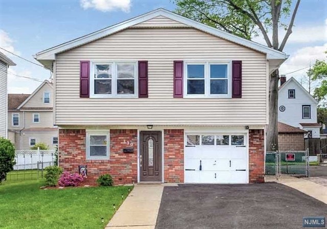 130 Jefferson Ave, Hasbrouck Heights, NJ 07604 - photo 1