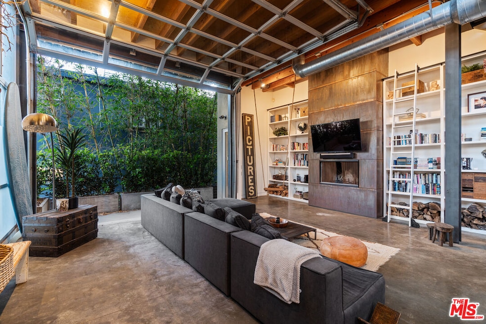 Sold $2,300,000 • Co-Listing Agent