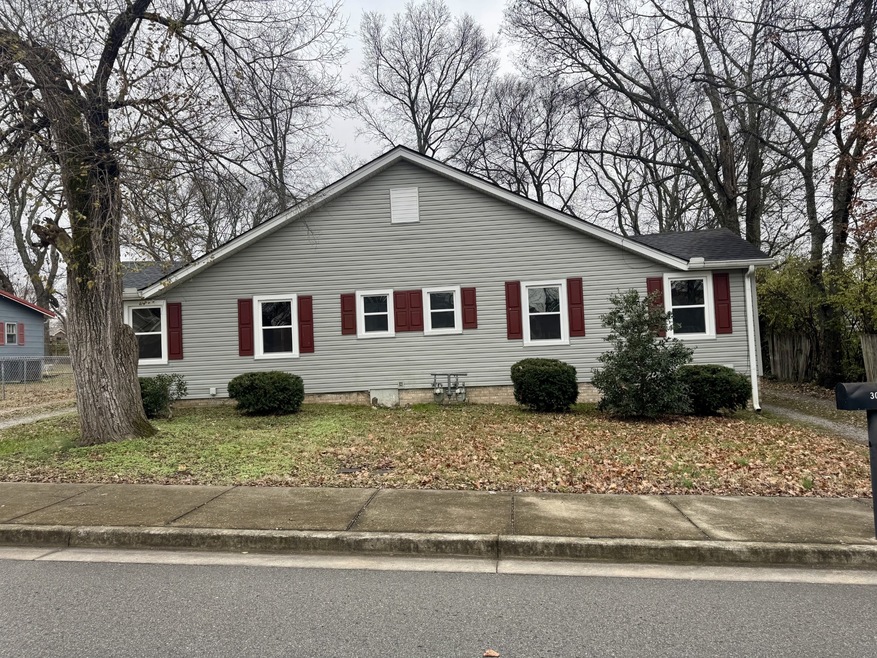 305 E Park Ave unit 307, Gallatin, TN 37066 - photo 1