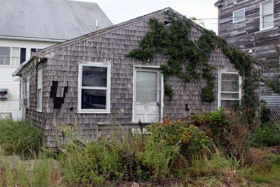 13 Beach Ave, Saco, ME 04072 - photo 1