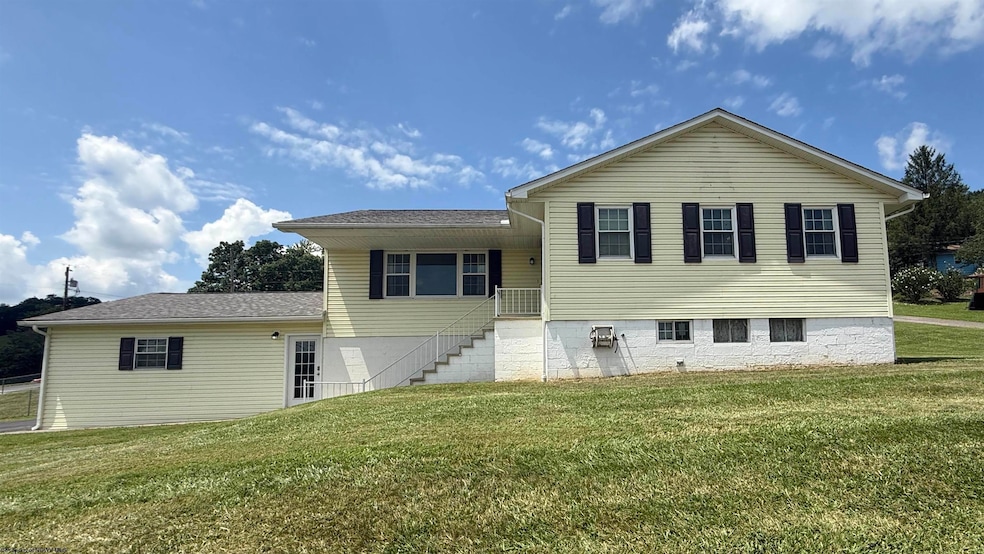 Under Contract $250,000