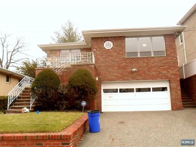 794 Norman Rd, Ridgefield, NJ 07657 - photo 1