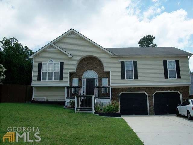 105 Clarion Dr, Carrollton, GA 30116 - photo 1