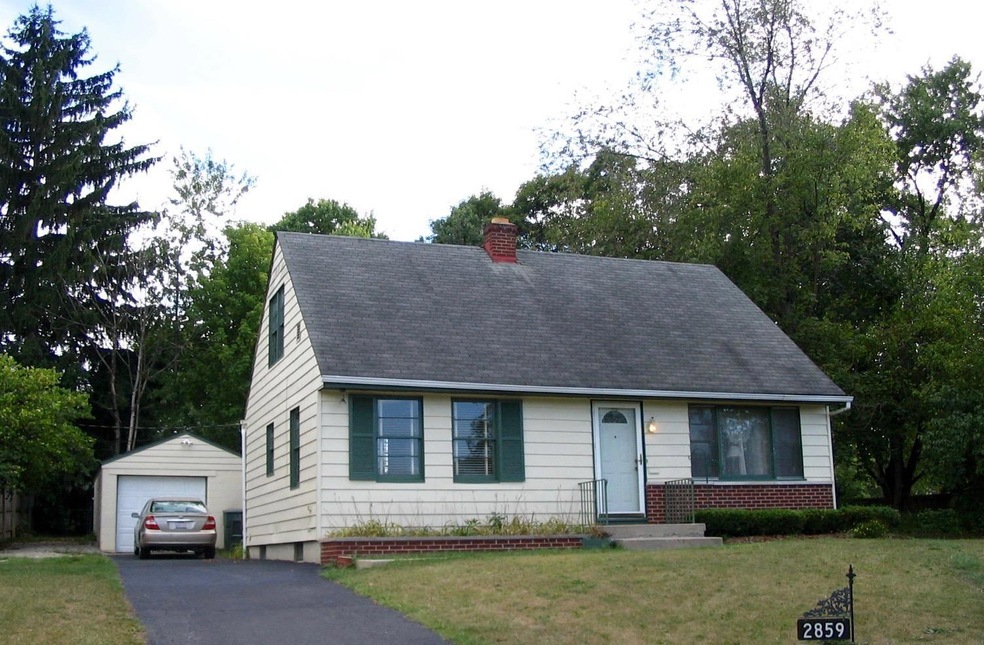 2859 Ashby Rd, Columbus, OH 43209 - photo 1