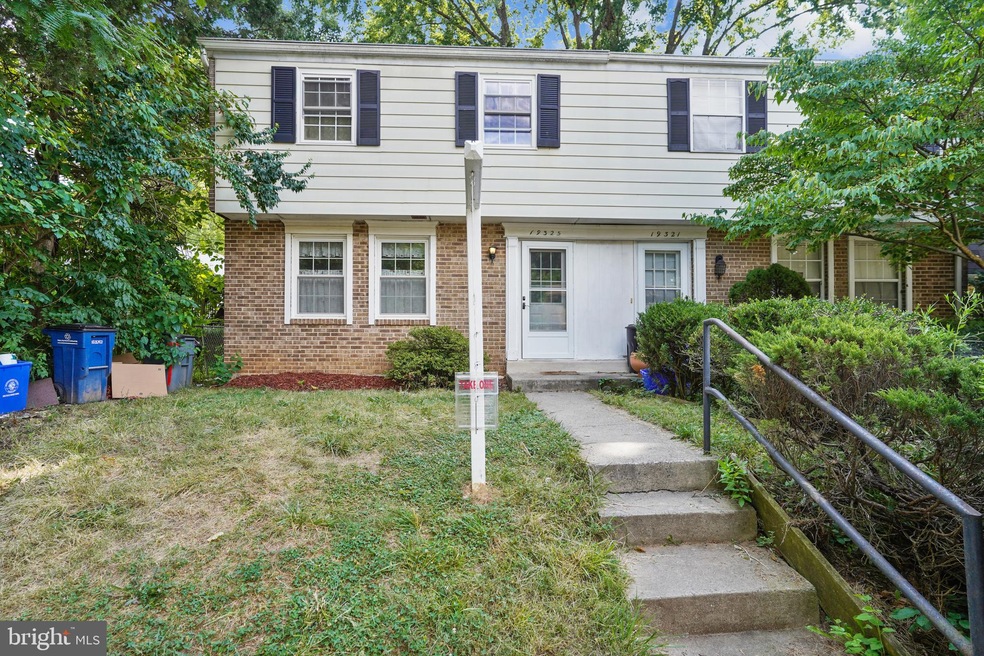 19325 Running Cedar Ct, Germantown, MD 20876 - photo 1