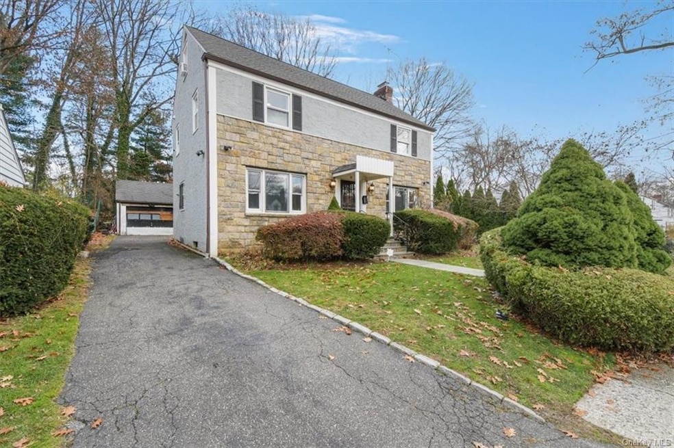 Sold $726,000 • Co-Listing Agent