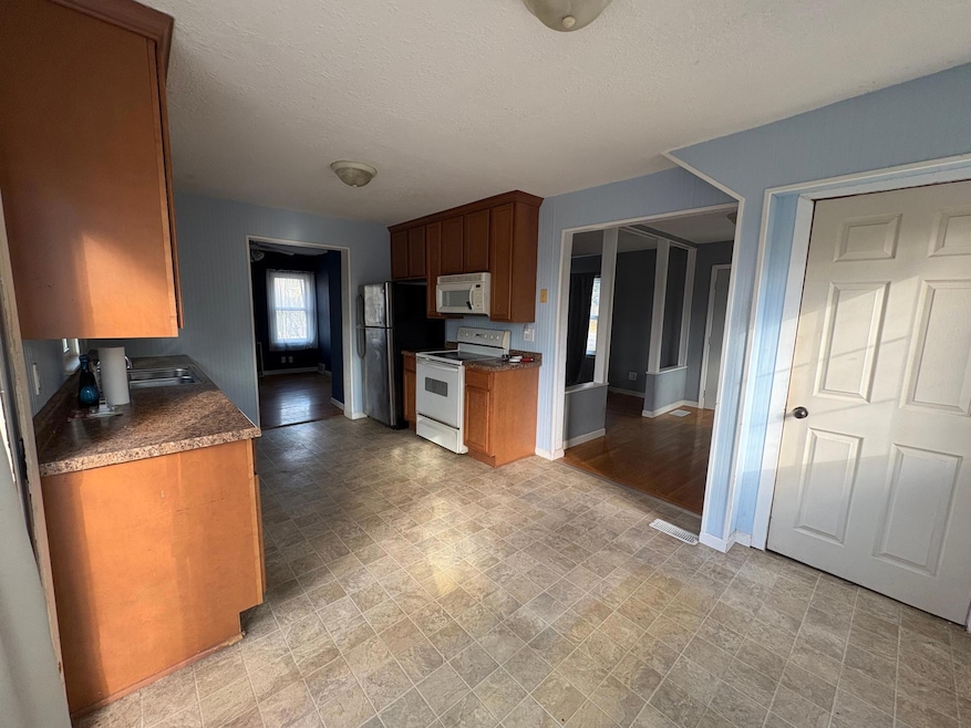 For Sale $250,000 • Co-Listing Agent