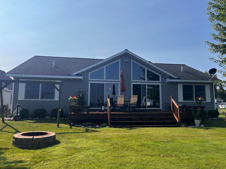 Pending $560,000 • Co-Listing Agent