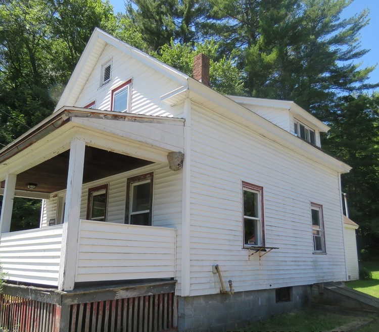 346 S Main St, Orange, MA 01364 - photo 1