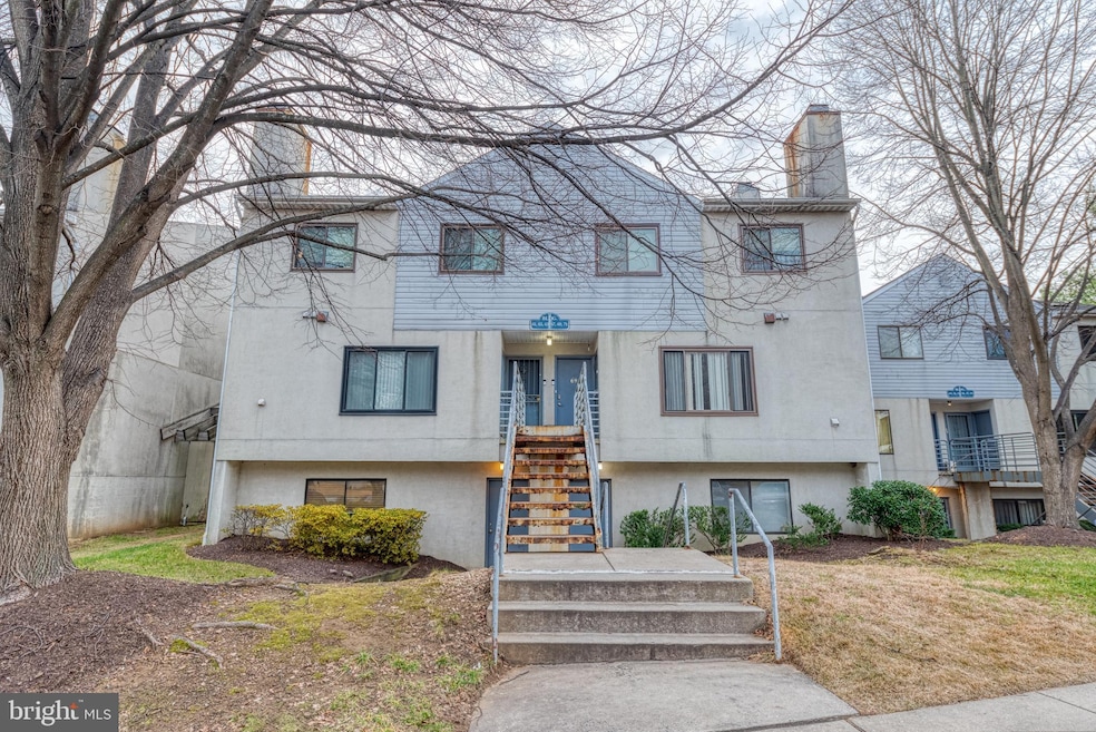 65 Ashlar Hill Ct, Parkville, MD 21234 - photo 1