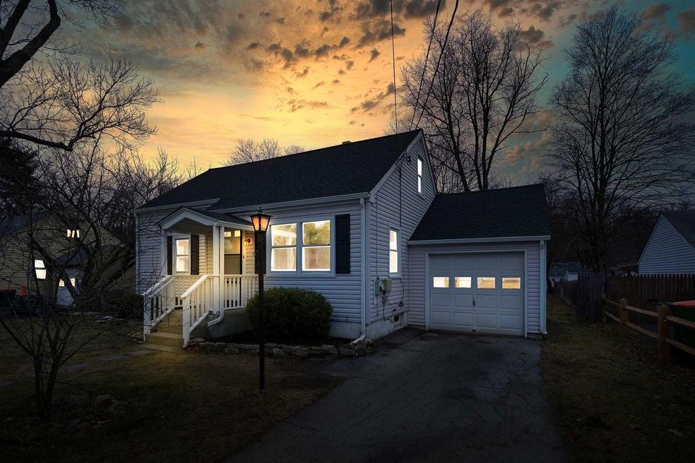 21 Henmond Blvd, Poughkeepsie, NY 12603 - photo 1