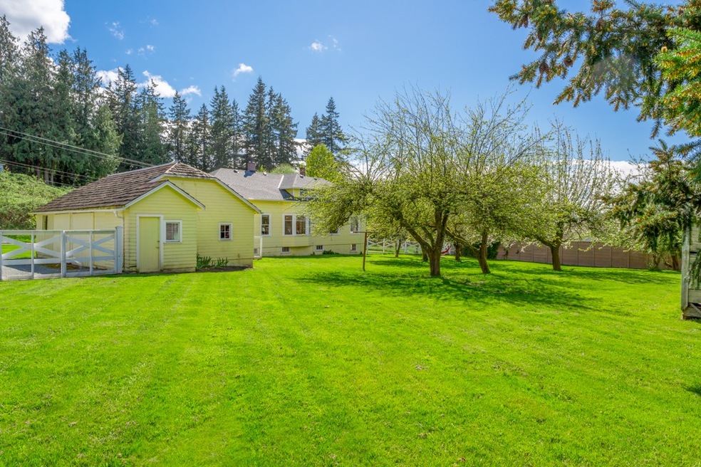 8003 267th St NW, Stanwood, WA 98292 - photo 1