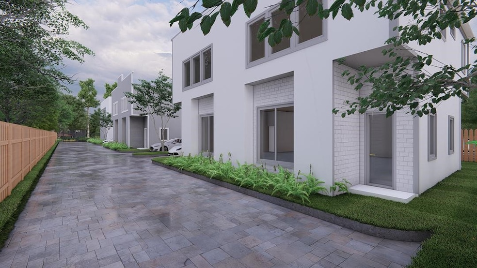 5126 Clover St unit A/B, Houston, TX 77033 - photo 1