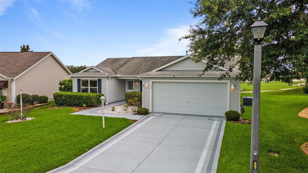 2752 Plainridge Loop, The Villages, FL 32162 - photo 1