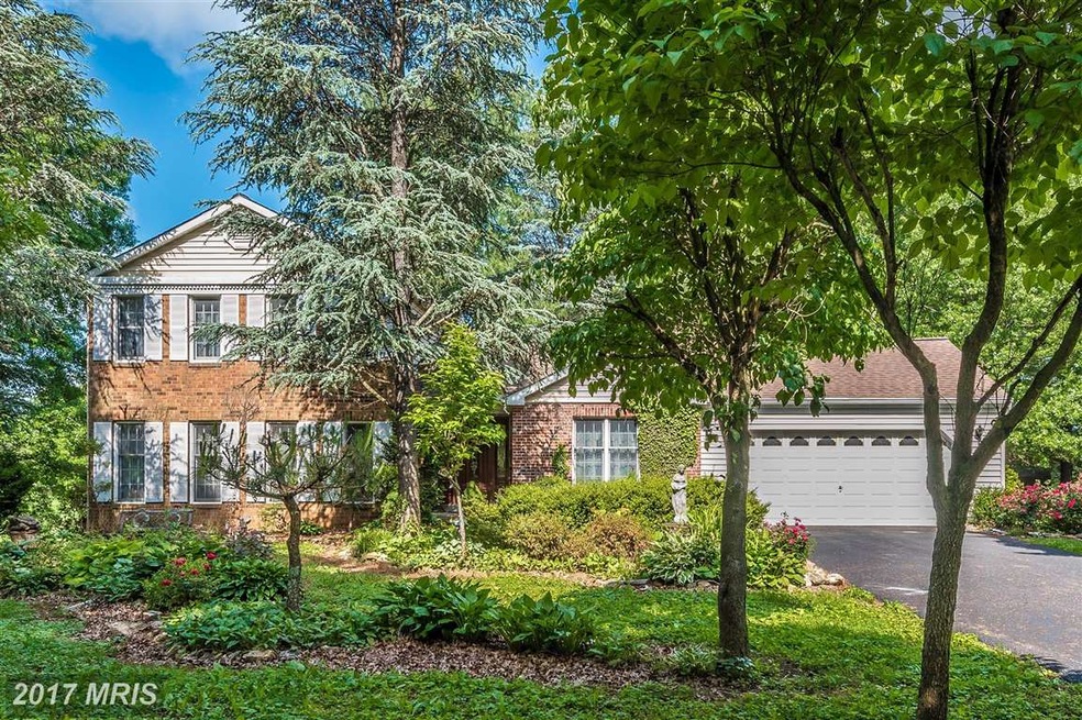 10403 Regina Ct, Clarksburg, MD 20871 - photo 1