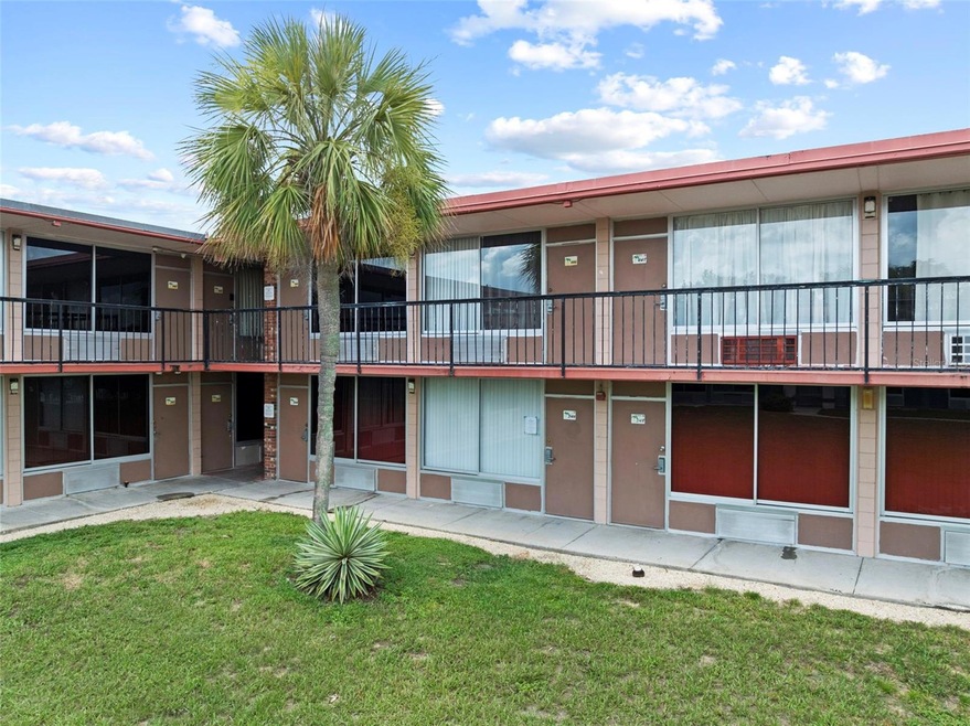 43420 U S 27 unit 346, Davenport, FL 33837 - photo 1