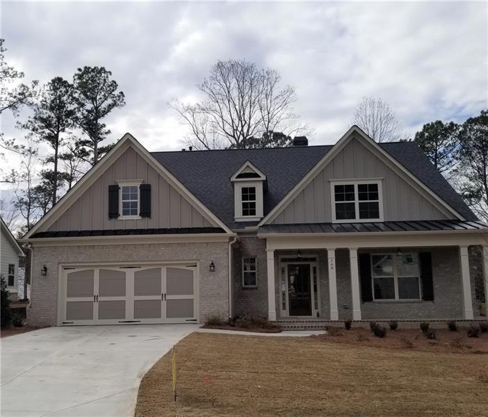Spacious Home offers Master and Guest bedrooms on 