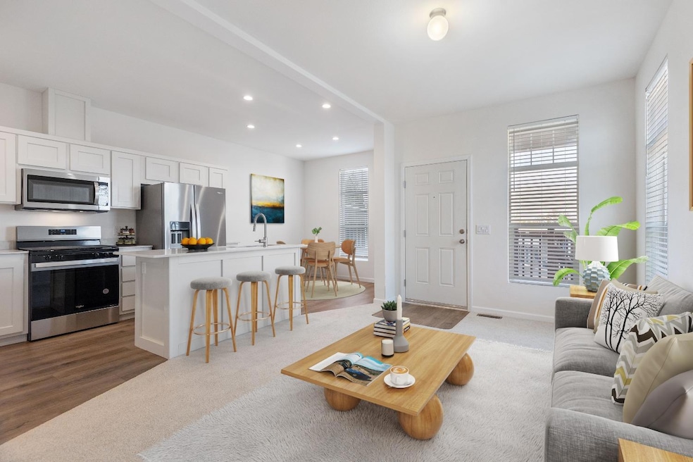 Pending $169,000 • Co-Listing Agent