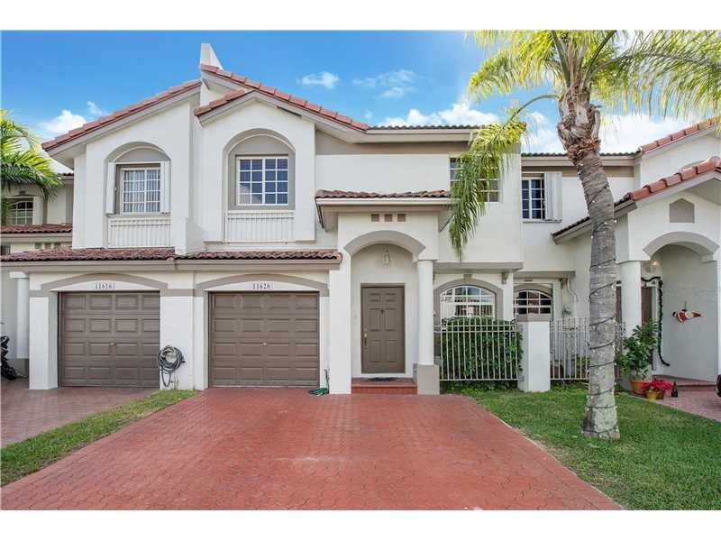 11620 NW 50th Terrace, Doral, FL 33178 - photo 1