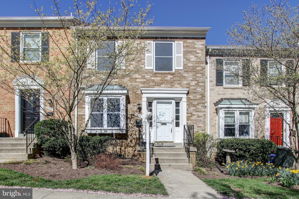 10238 Arizona Cir, Bethesda, MD 20817 - photo 1