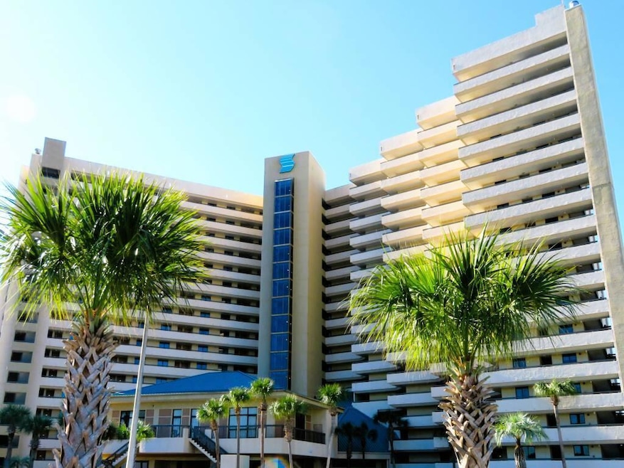 For Sale $725,000 • Co-Listing Agent