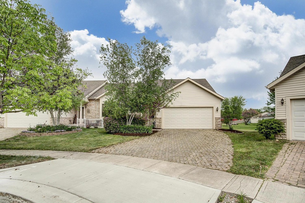 484 Terrace Dr, Marysville, OH 43040 - photo 1