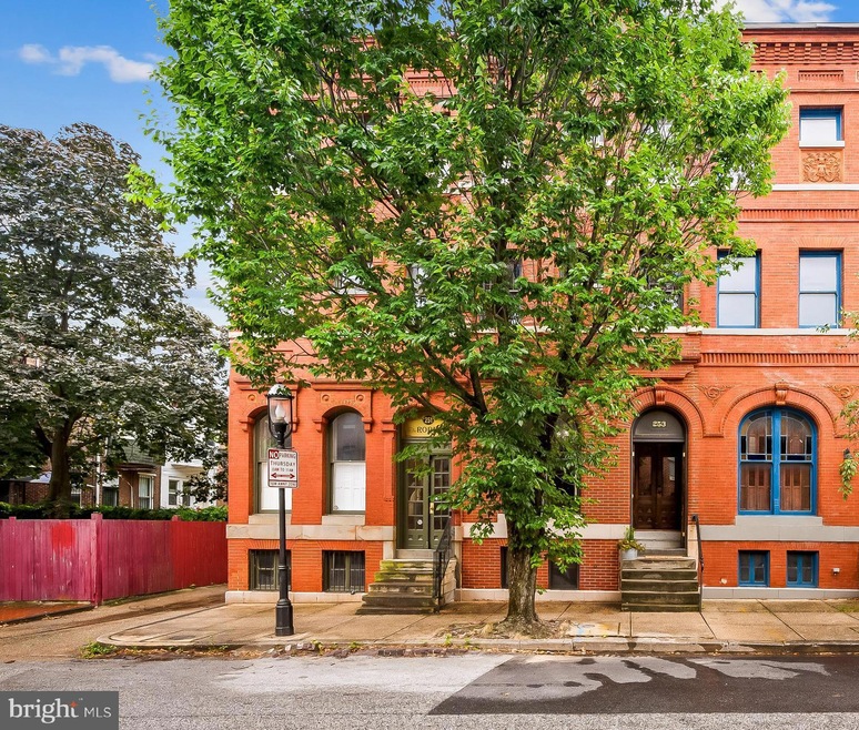 253 Robert St, Baltimore, MD 21217 - photo 1
