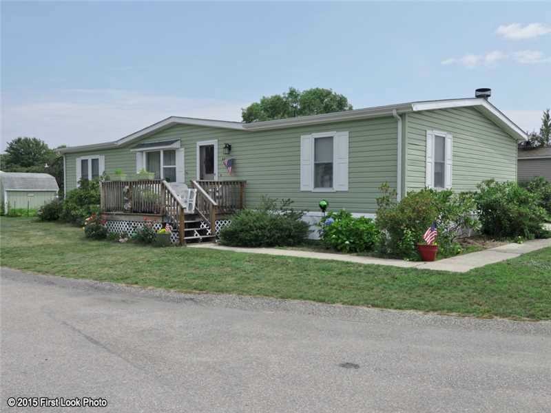 66 Little Pond Rd, Wakefield, RI 02879 - photo 1