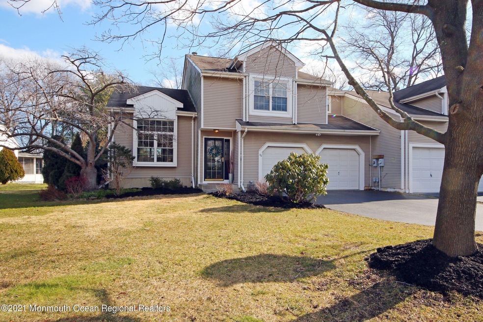 30 Hunters Pointe, North Middletown, NJ 07748 - photo 1