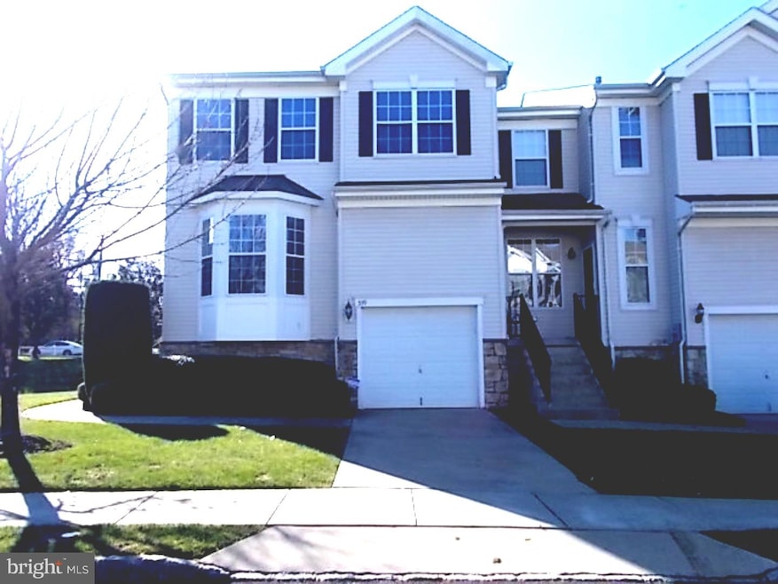 339 Huntington Dr unit 339, Delran, NJ 08075 - photo 1