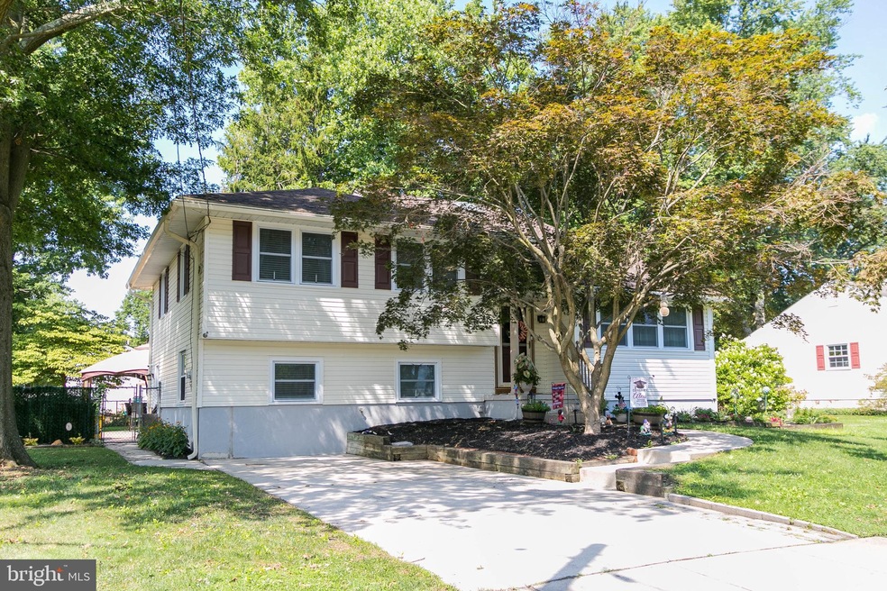 229 Fenimore Ln, Delanco, NJ 08075 - photo 1