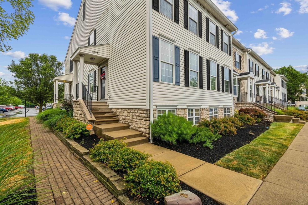 31-web-or-mls-8208-wyncrest