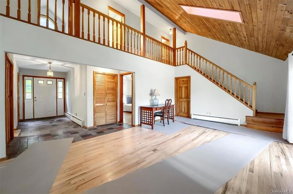 486 Mountain Rd, Bloomingburg, NY 12721 - photo 1