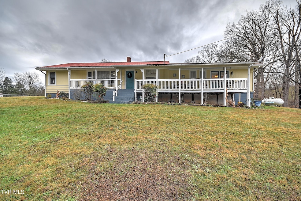 175 Brooklawn Dr, Kingsport, TN 37660 - photo 1