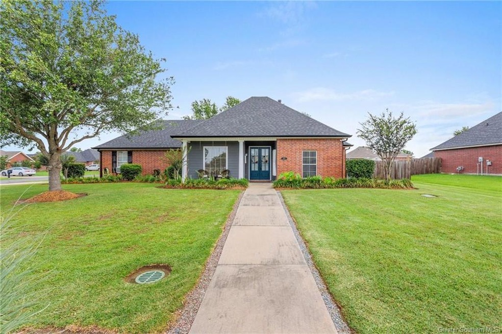 1494 Josi Blair Ln, Lake Charles, LA 70605 - photo 1