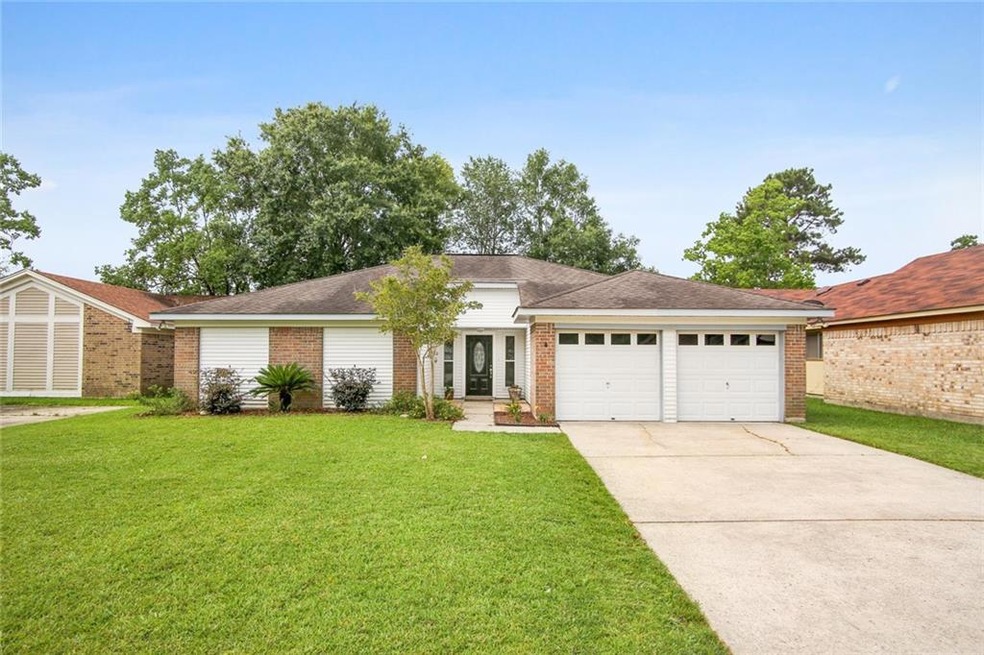 303 Holmes Dr, Slidell, LA 70460 - photo 1