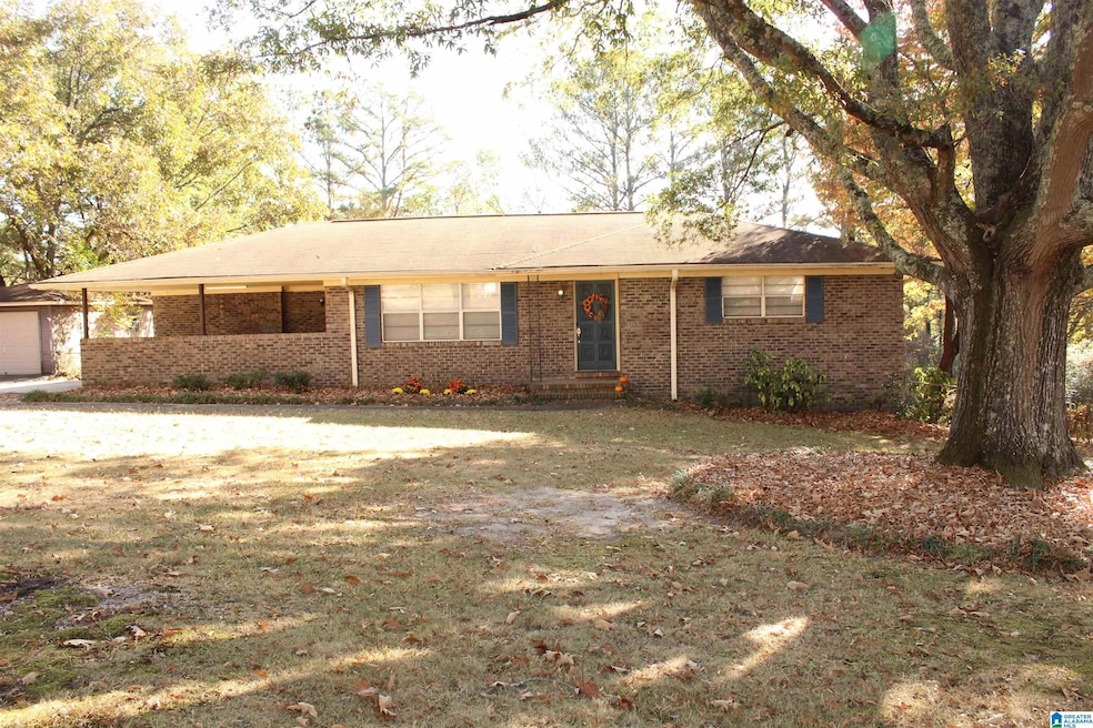 2001 Brewster Rd, Birmingham, AL 35235 - photo 1