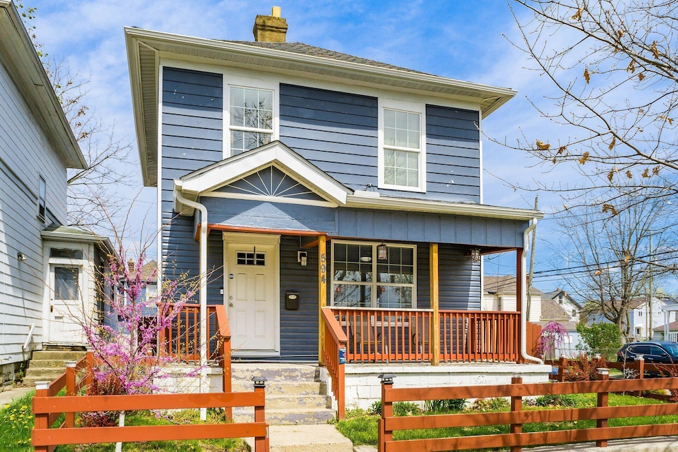 Welcome to 594 E Mithoff St