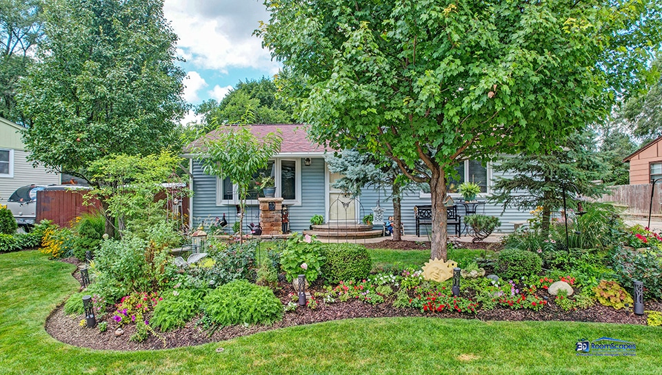 221 Ensenada Dr, Carpentersville, IL 60110 - photo 1