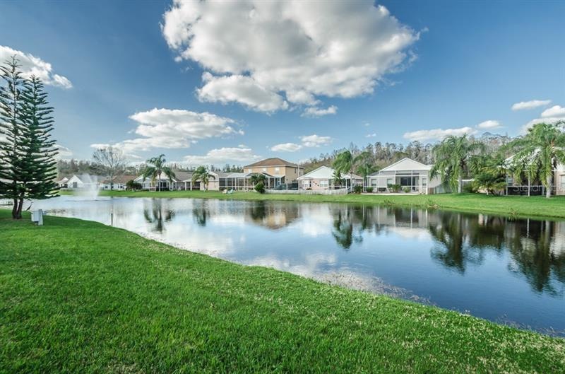 555 Lake Cypress Cir, Oldsmar, FL 34677 - photo 1