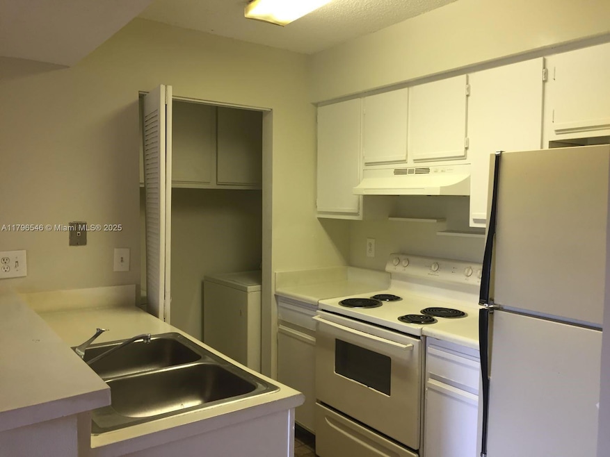 For Rent $1,575/month