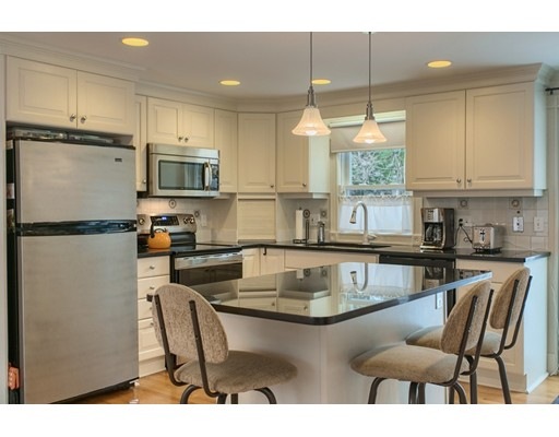 45 Stephens Rd, Leominster, MA 01453 - photo 1