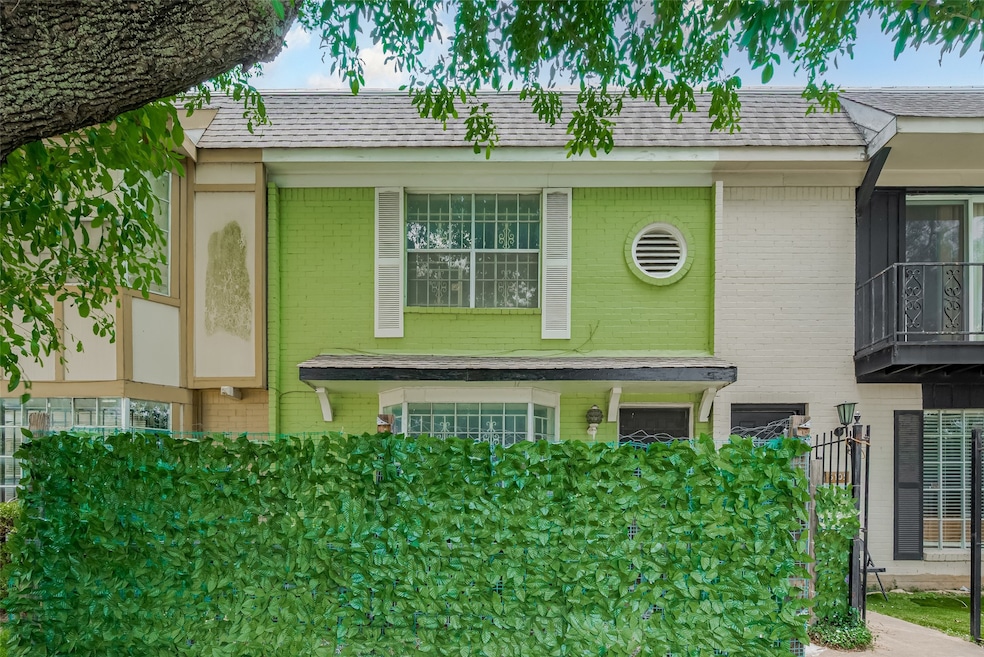 6103 Fondren Rd unit 7, Houston, TX 77036 - photo 1