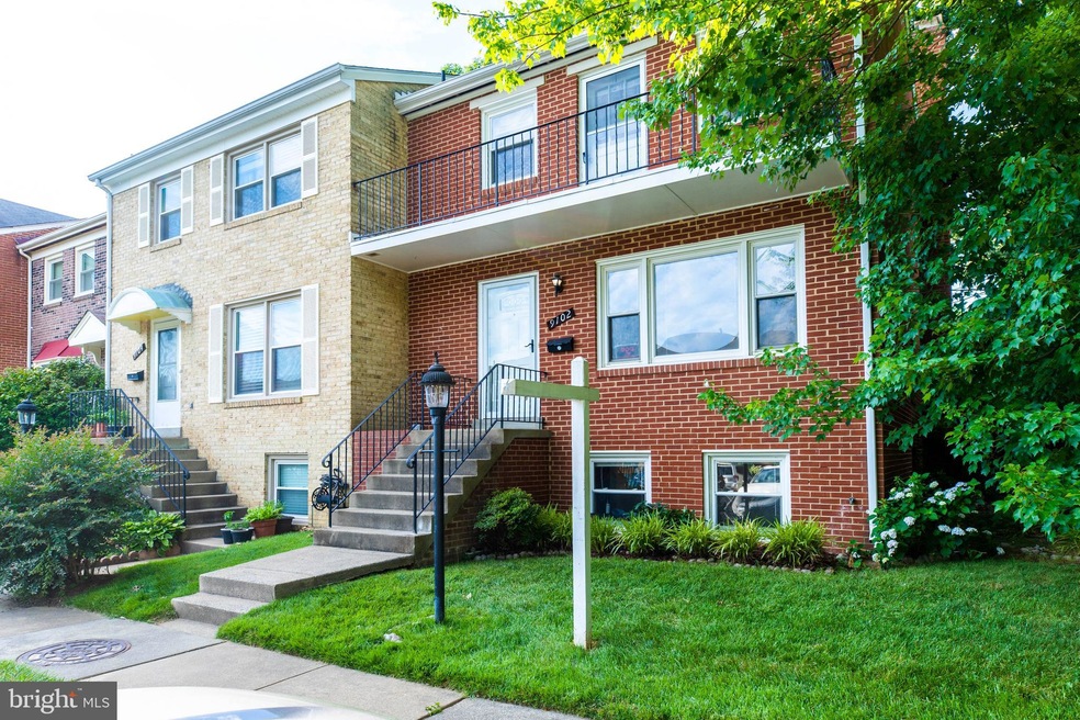 Sold $559,900 • Co-Listing Agent