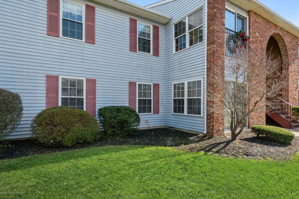 162 Frontier Way unit 2, Tinton Falls, NJ 07753 - photo 1