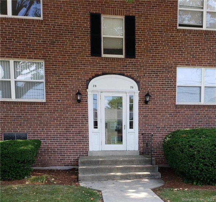 26 Arnold Way unit B, West Hartford, CT 06119 - photo 1