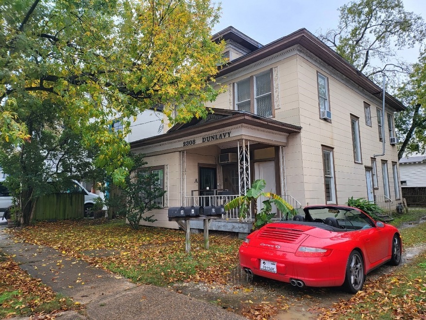 2308 Dunlavy St, Houston, TX 77006 - photo 1