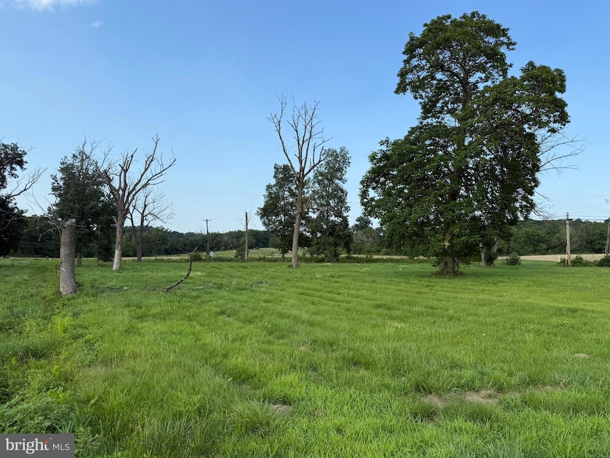 For Sale $235,000 • Co-Listing Agent