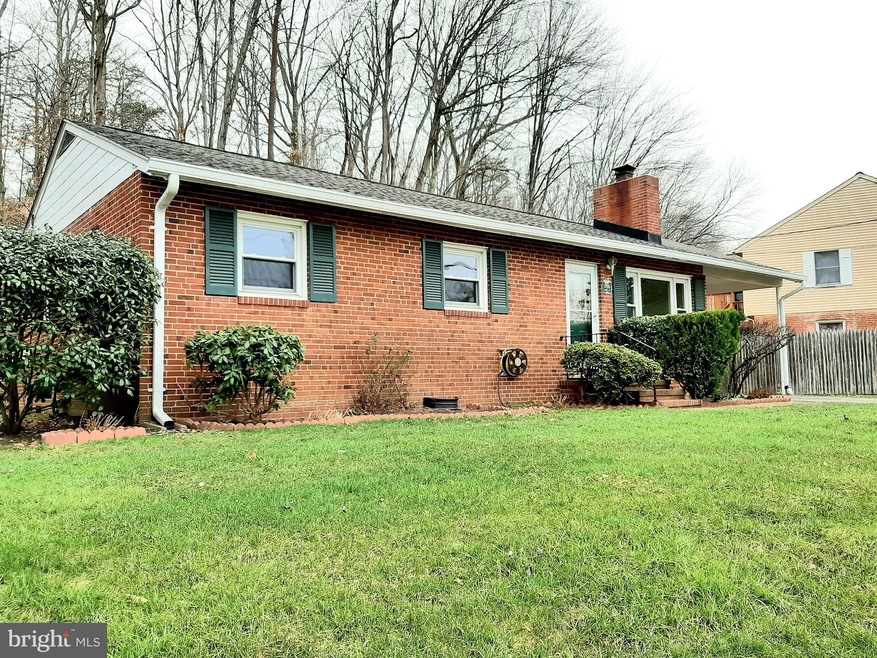 17926 Curtis Dr, Dumfries, VA 22026 - photo 1