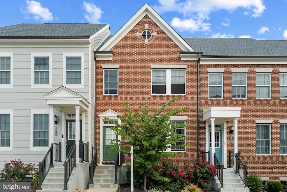 7202 Conley Aly, Sykesville, MD 21784 - photo 1